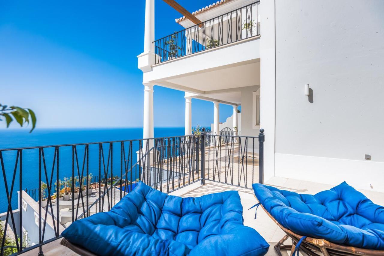 Villa La Terrasse Palheiro Village With Private Pool By Hr Madeira فونشال المظهر الخارجي الصورة